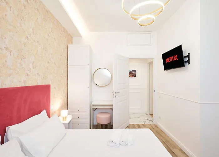5 Minutes From The Vatican - Elegant Flat - Wi-fi Apartment *